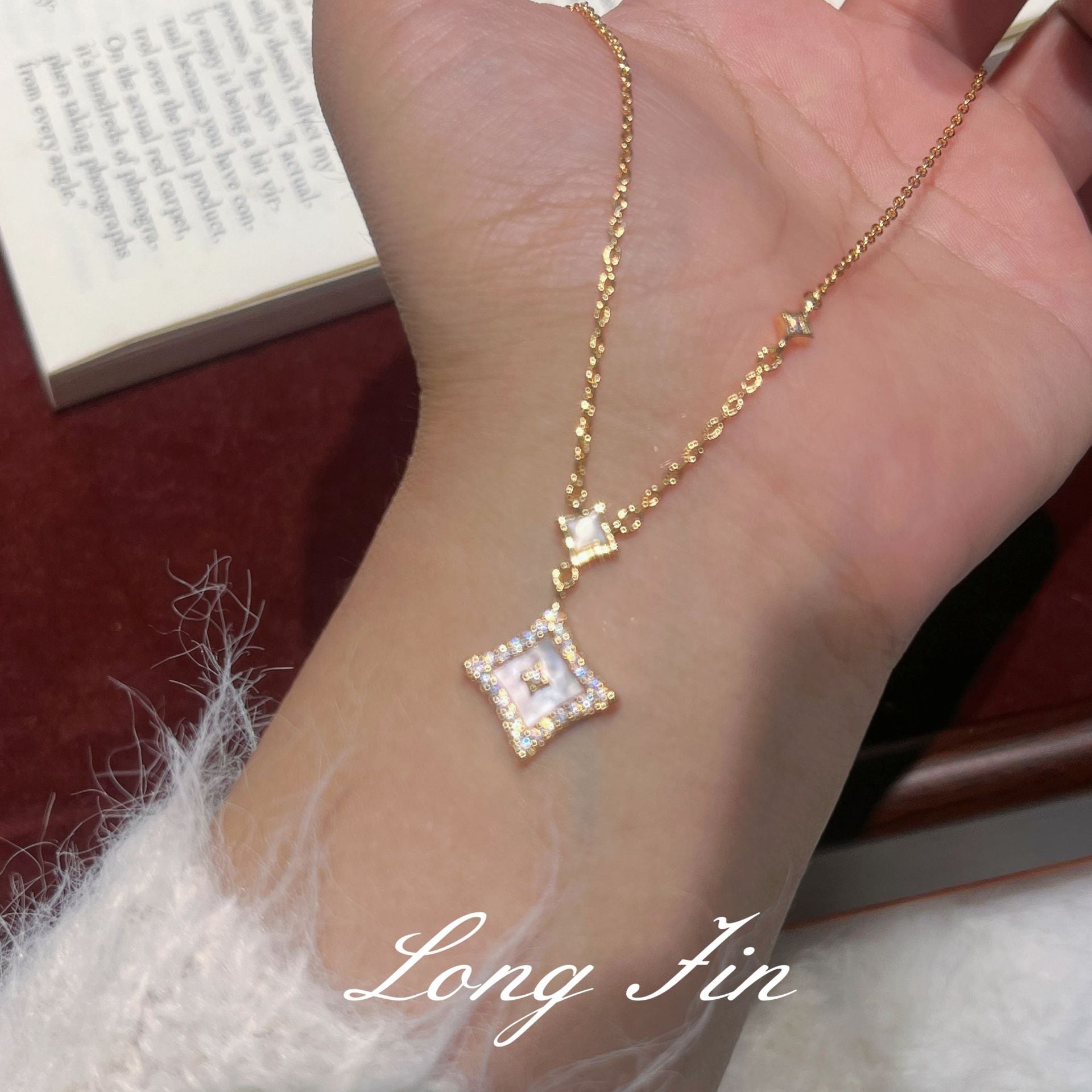Geometric Mother-of-Pearl Star Jewelry Set
