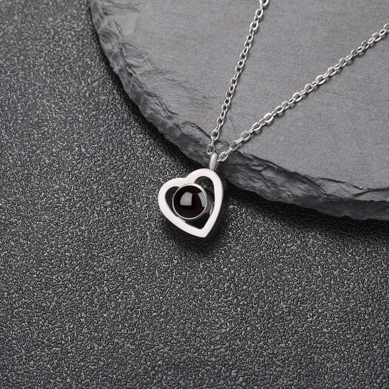 Heart-shaped photo projection necklace